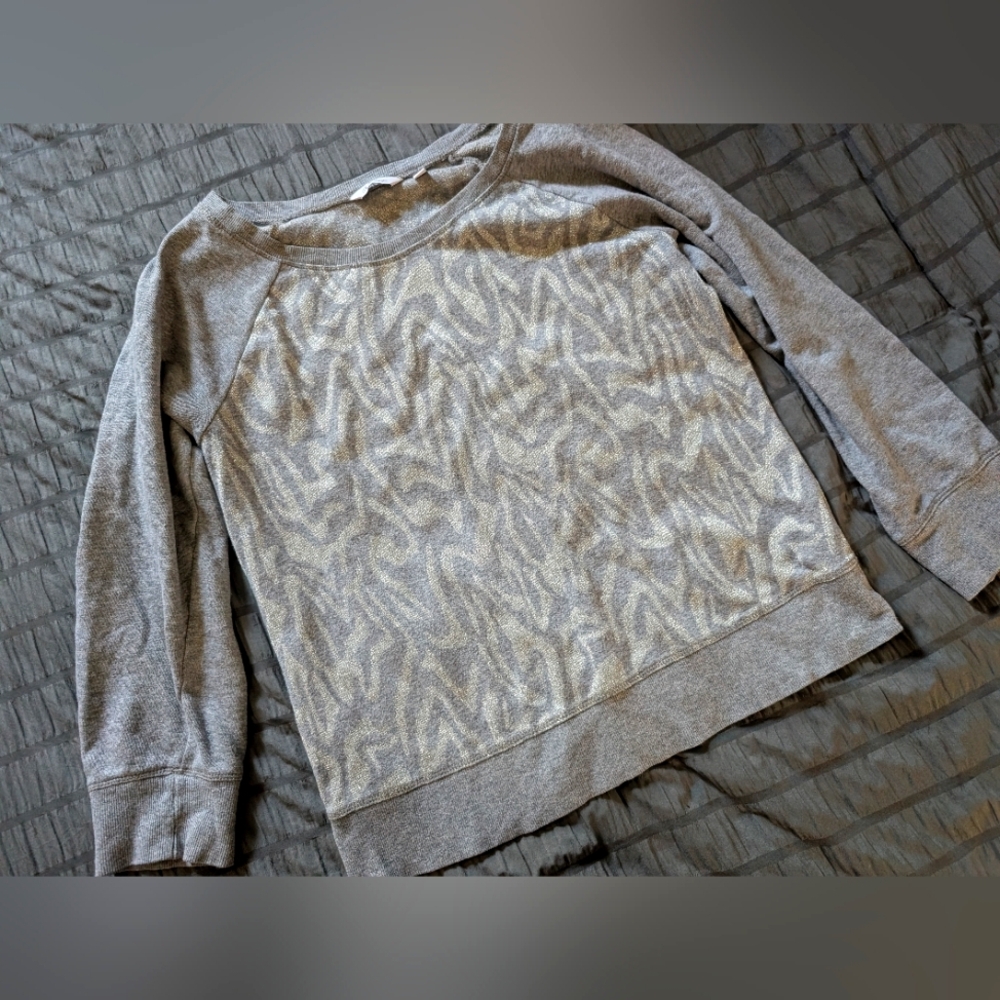 Reitmans Gray and Cream Sweater
